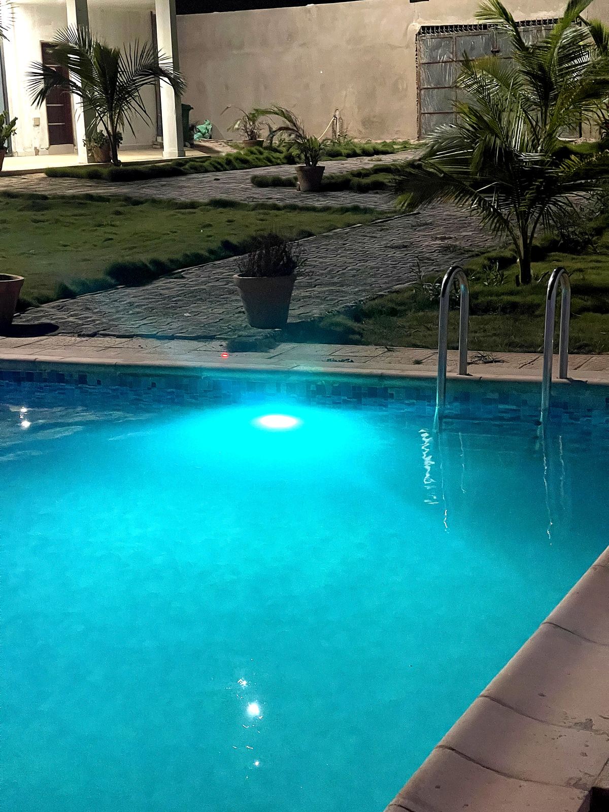 Piscine turquoise